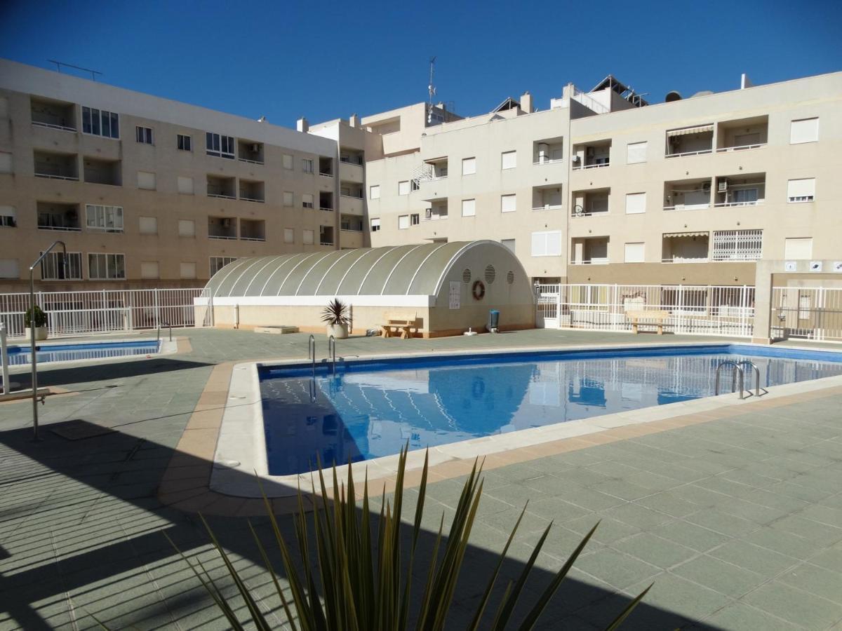 Apartamento Laguna Rosa Torrevieja Luaran gambar